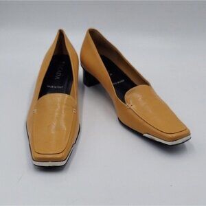 *ESCADA Women's mustard yellow leather square toe Short Block Heel Pumps Sz 6
